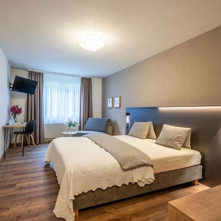 Hotel Alpina Schiers ภายนอก รูปภาพ